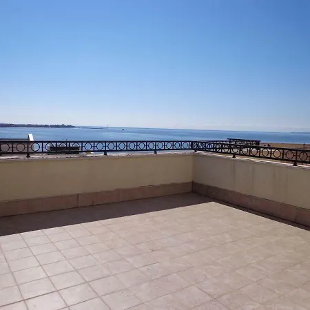 דירה Sunset - Stunning 5-star 1br With Huge Balcony! *
